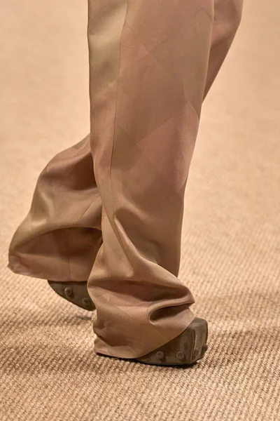 Look 52